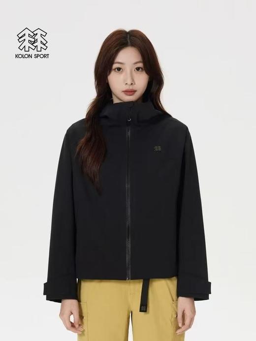 点此购买 可隆春秋季女士2L防风防水夹克户外短款硬壳上衣外套 ye 329653 商品图3