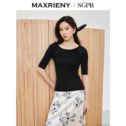 MAXRIENY【商场同款】2025夏季新款手工盘花修身百搭显瘦上衣针织衫(货号:MU86SW008) 商品图2