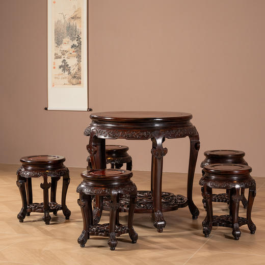 清	红木镶瘿木夔龙纹圆台成套（一桌五凳） 商品图1