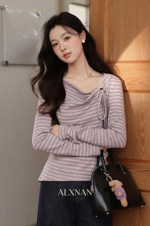 鹿向南「谧序浅漪」不规则紫色条纹长袖t恤女早秋新款设计感上衣 商品图5