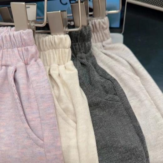 折后19.5/1条！39两条，拍2件自动减价！福利回馈!!儿童百搭糯米裤逛街这么穿真的好时髦，拍1条不发货！ 商品图3