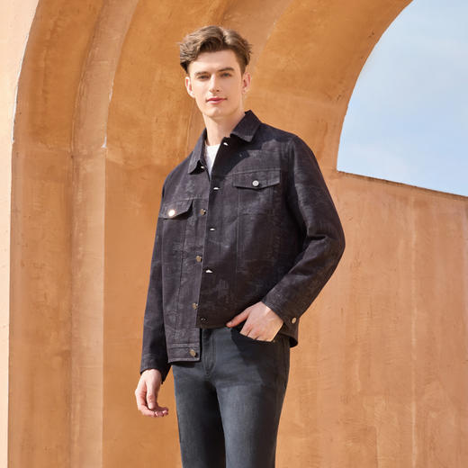 半身缘男装 春季翻领花卉图牛仔夹克透气柔软百搭261112M01310001 商品图1