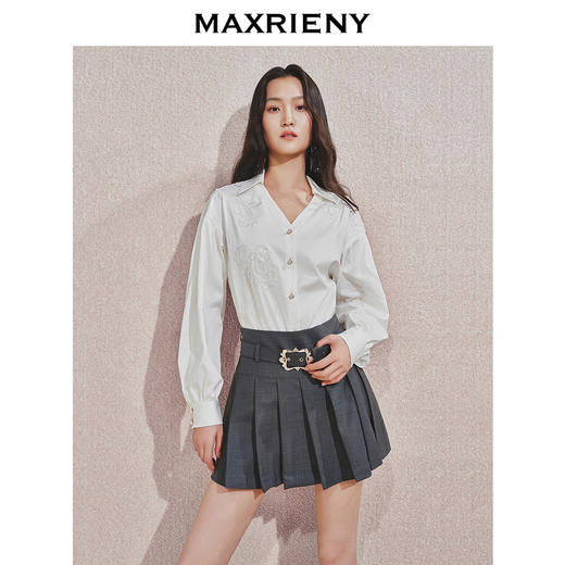 MAXRIENY【宫廷巴洛克-商场同款】复古衬衫华丽花朵刺绣珍珠衬衫(货号:MC85TP547) 商品图0
