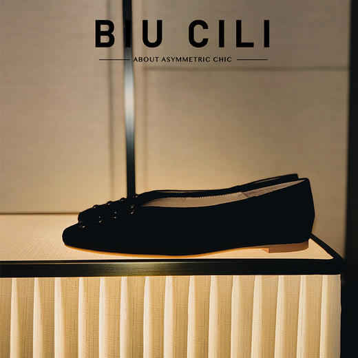 BIUCILI  原创设计优雅方头基础黑白色平底单鞋 商品图2