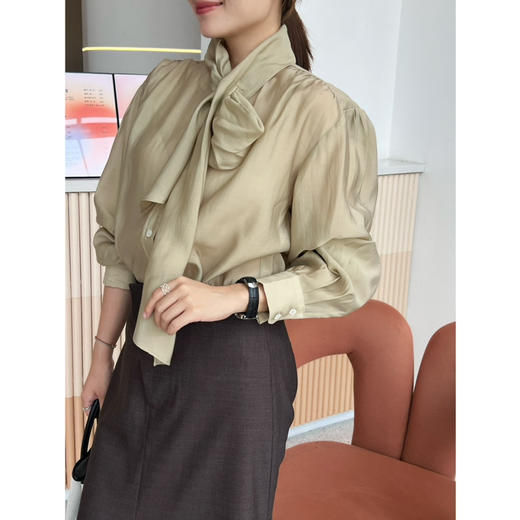 2509114    韩国🇰🇷飘带衬衫 天丝 商品图10