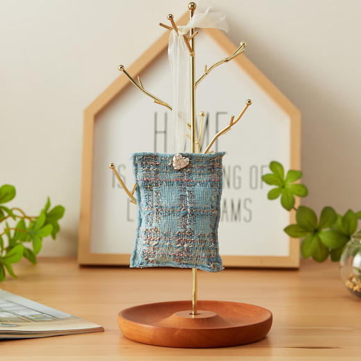  家用衣柜清新留香卧室香包 奢秀香风 商品图2