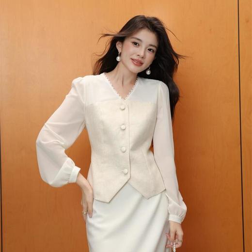 「自」全新升级【铂金会员192/天猫259/差价67】(00808)洛诗琳法式小香风长袖衬衫2025秋季气质假两件V领雪纺上衣 商品图2