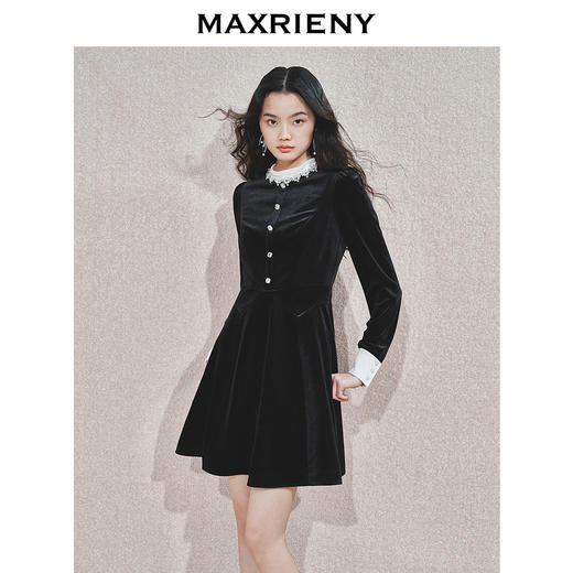 MAXRIENY法式复古感收腰丝绒连衣裙24冬赫本风小黑裙约会宴会礼裙(货号:MS85DR769) 商品图2