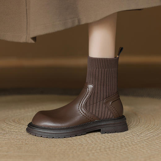 阿么手工女鞋英伦风厚底袜靴耐磨4CM圆头短靴女2025新款显瘦百搭 商品图1