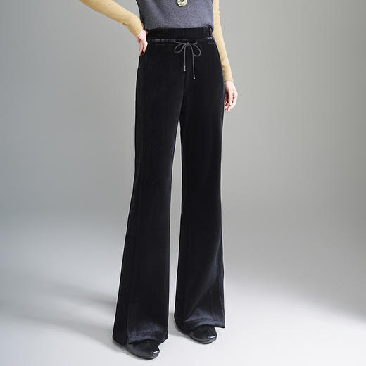 XBMY-F550时尚高腰金丝绒微喇裤女秋季2025年新款简约气质轻熟风女士喇叭裤 商品图2