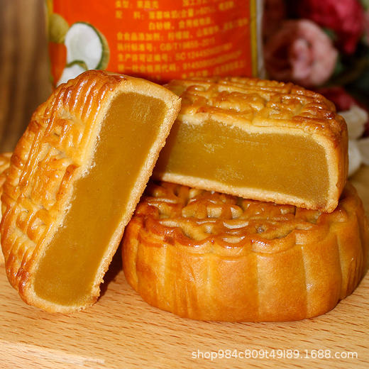 (厂家新款新品)广西特产月饼五仁叉烧月饼金腿蛋黄莲蓉广式月饼新鲜产 商品图3