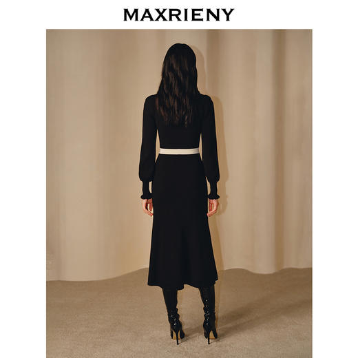 MAXRIENY【商场同款】赫本风连衣裙冬季新款名媛撞色针织裙子中长款(货号:MC88DR809) 商品图2