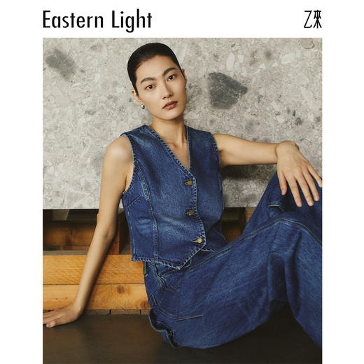【明星同款 叠穿百搭】Eastern Light/乙来叠穿神器牛仔马甲套装 商品图3