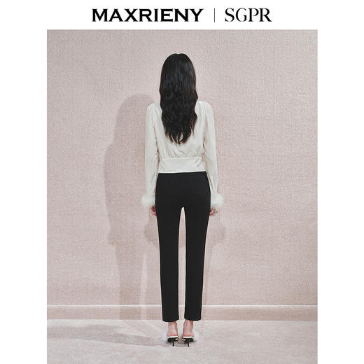 MAXRIENY时尚黑色高腰修长显瘦牛仔裤24冬新款女装高级气质感(货号:MS85PA524) 商品图3