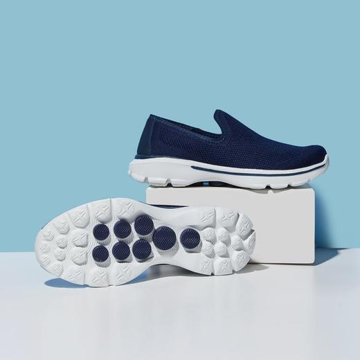 男士一体飞织透气镂空休闲健步鞋 商品图3