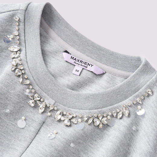 MAXRIENY2025秋冬新款灰色设计感堆褶钉珠修身显瘦卫衣短款上衣 商品图1