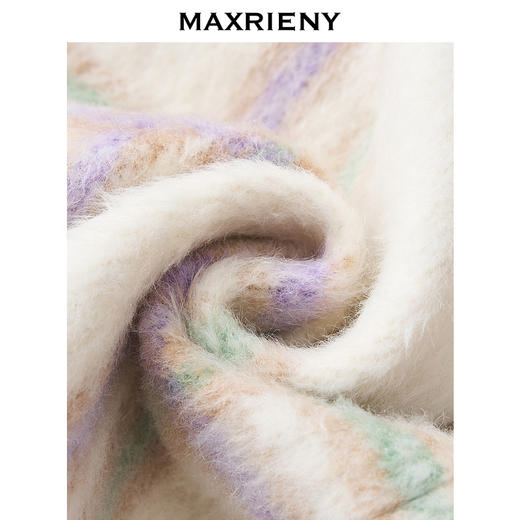 MAXRIENY极简大衣紫格纹大翻领设计24冬新款高级简约外套女中长款(货号:MF85CT501) 商品图3