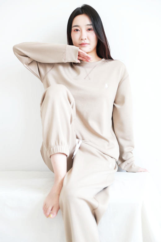 穿了不想脱，卫衣+卫裤一起。胸口小标宽松氛围感圆领套装C090568 商品图14