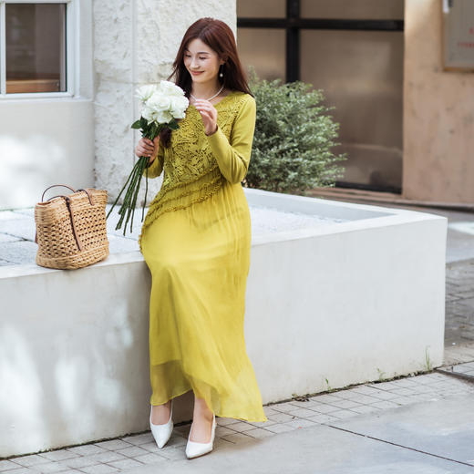 【林栖设计小店】【现货】真丝立体绣花连衣裙收腰紫色优雅长袖2025秋冬新款长裙女T1954114 商品图5