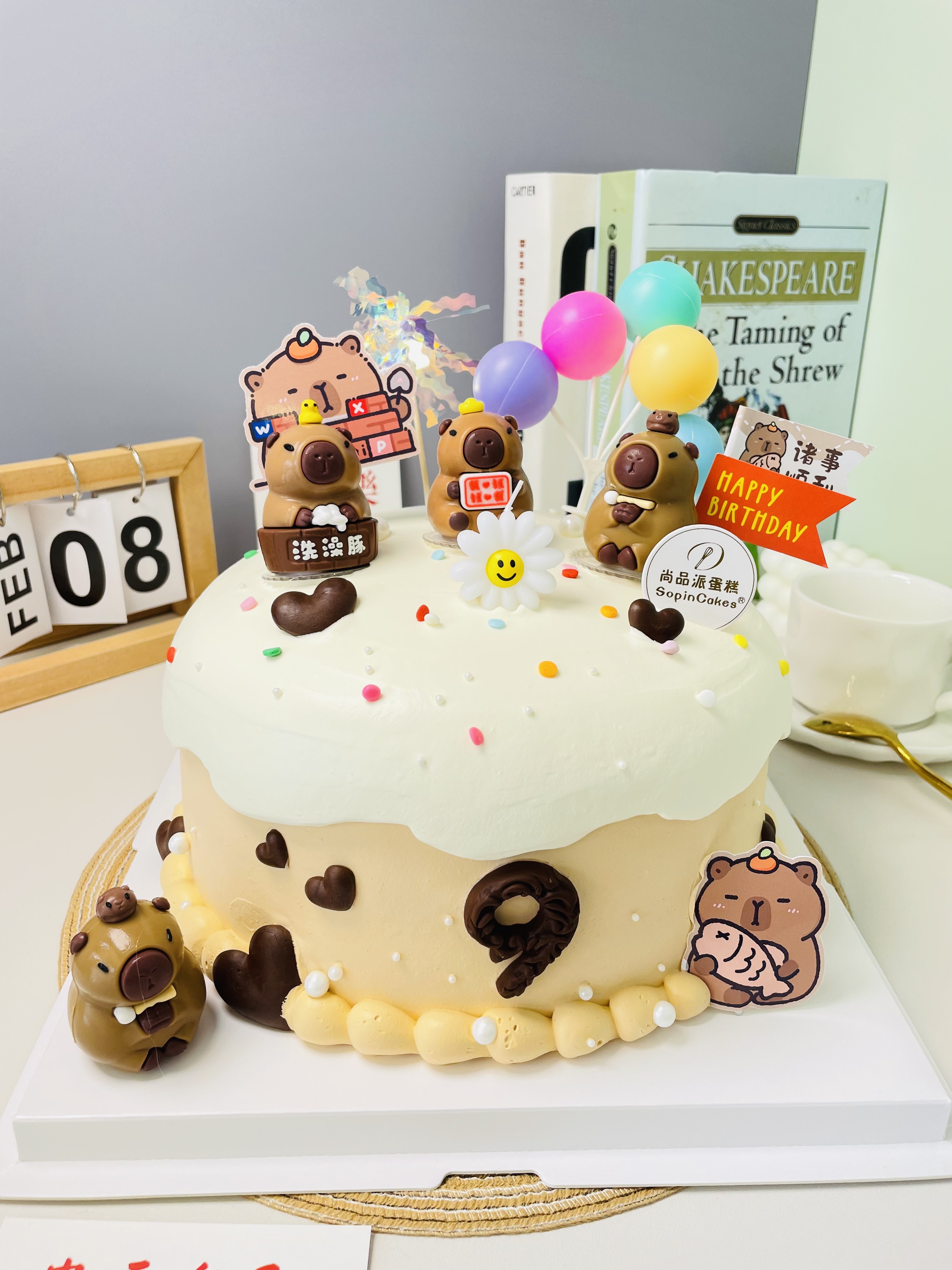 卡皮巴拉-儿童鲜果蛋糕+赠送LED发光帽【惠州】