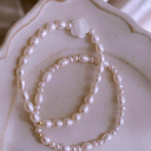 组合装 无核淡水珍珠 松弛感满格 两串一组的美丽搭配 柔美可人 5mm左右 商品图0