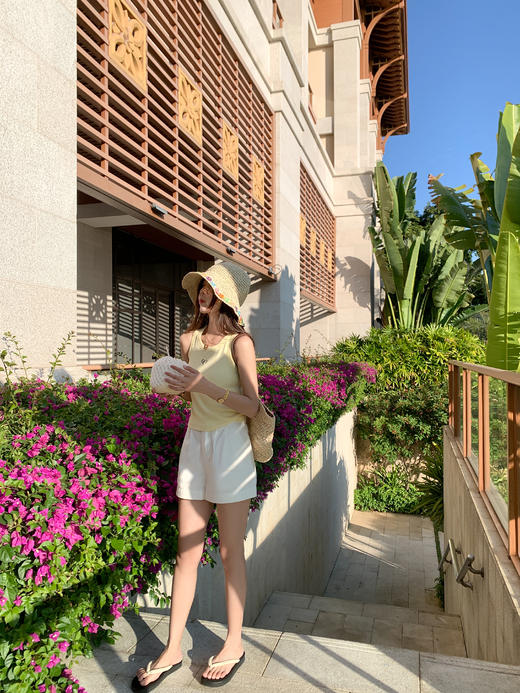 <曾小咸推荐>现货秒杀！最后一波 ！ 2色短款吊带背心 日常79.99 立减40 秒杀39.99！ 商品图10