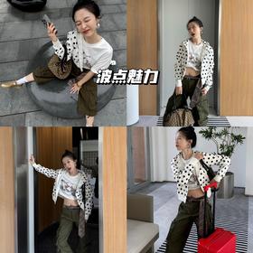 新品上身丨🌈波点卫衣，展现个性魅力，时尚又百搭。