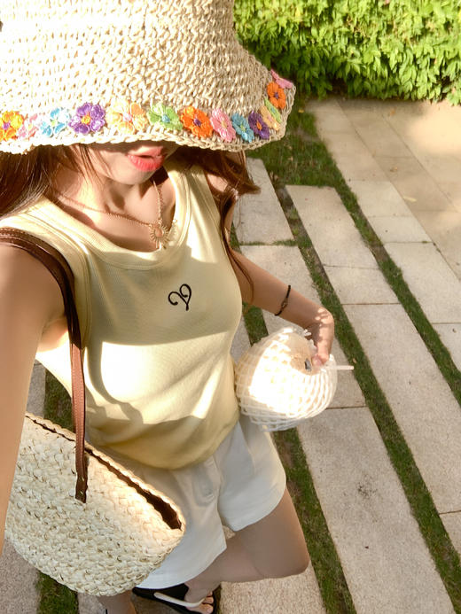 <曾小咸推荐>现货秒杀！最后一波 ！ 2色短款吊带背心 日常79.99 立减40 秒杀39.99！ 商品图8