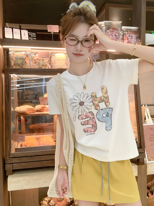 <曾小咸推荐>现货秒杀！最后一波 ！彩色字母印花白色宽松短袖 日常119.99 立减70 秒杀49.99！ 商品图12