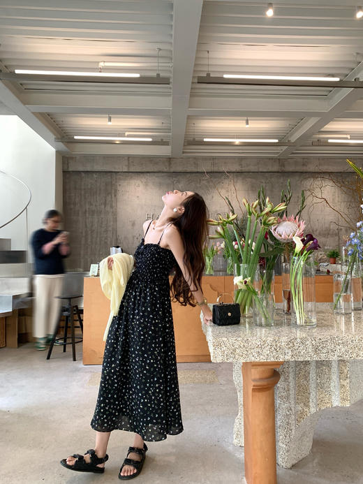 <曾小咸推荐>现货秒杀！最后一波 ！黑色裙子 日常139.99 立减60 秒杀79.99！开衫秒杀69.99！！ 商品图5