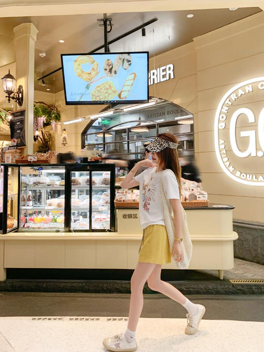 <曾小咸推荐>现货秒杀！最后一波 ！彩色字母印花白色宽松短袖 日常119.99 立减70 秒杀49.99！ 商品图13