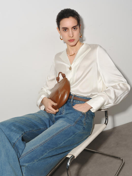 【商场同款】伊芙丽春秋衬衫1G3220141 商品图1