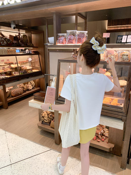 <曾小咸推荐>现货秒杀！最后一波 ！彩色字母印花白色宽松短袖 日常119.99 立减70 秒杀49.99！ 商品图8