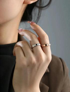 肖邦 半钻小冰块戒指💍，码数5678。 我的爱藏于心💓 却形于色（ZS*XTY）