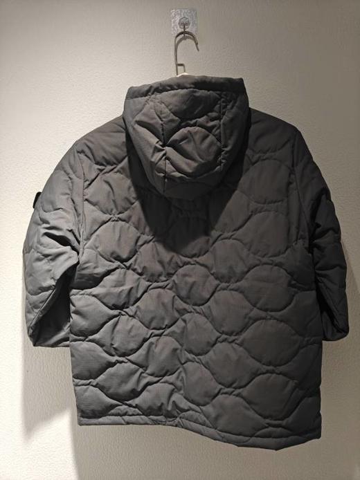 【云粉节】【95折】6楼卡特CAT秋款短款羽绒服深灰色CO3DWW36221C08，吊牌价1298，现价1233 商品图1