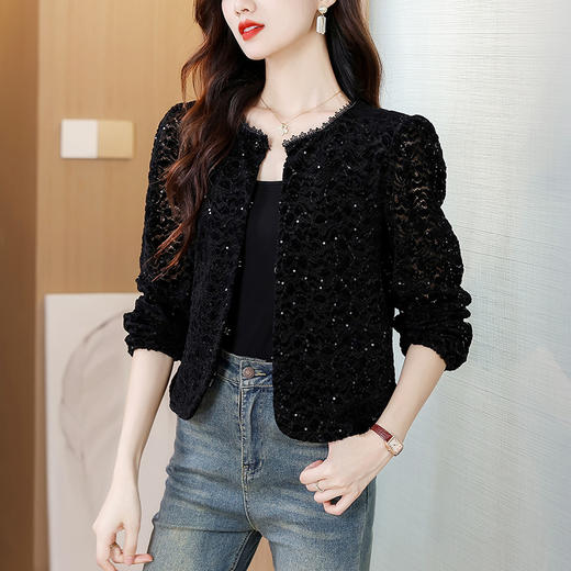 KQLE49M811轻奢黑色短款2025早秋新款丝绒亮片简约设计感洋气百搭长袖外套女 商品图1