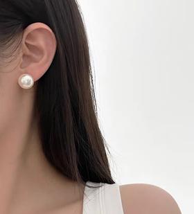 超级镜面！！ 点位9-10mm近圆爱迪生淡水珍珠耳钉 不随机发货 每一对都亲选