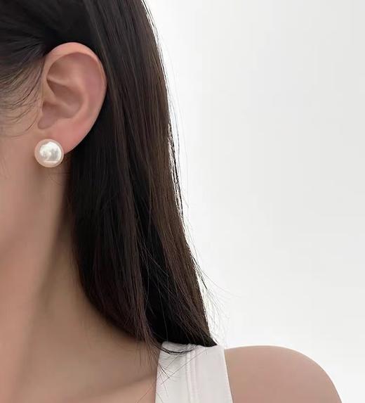 超级镜面！！ 点位9-10mm近圆爱迪生淡水珍珠耳钉 不随机发货 每一对都亲选 商品图0