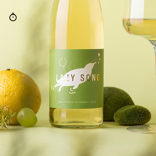 企鹅市集|德国摩泽尔 Lazy Song慵懒之歌雷司令半甜白葡萄酒2023 青苹果黄桃白花香 商品图4