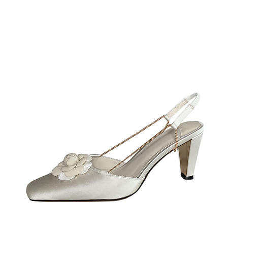 YLY666巨好看丝绸面包头凉鞋中高跟2025夏季新款花朵后空职场女士鞋粗跟 商品图4