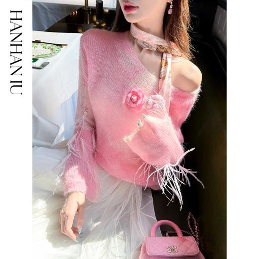 韩韩IU【糖渍莓果】时尚高定绵羊毛马海毛混纺纱线圆领落肩宽松毛衣 商品图4