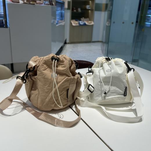 G454 lululemon迷你水桶斜挎包 商品图1