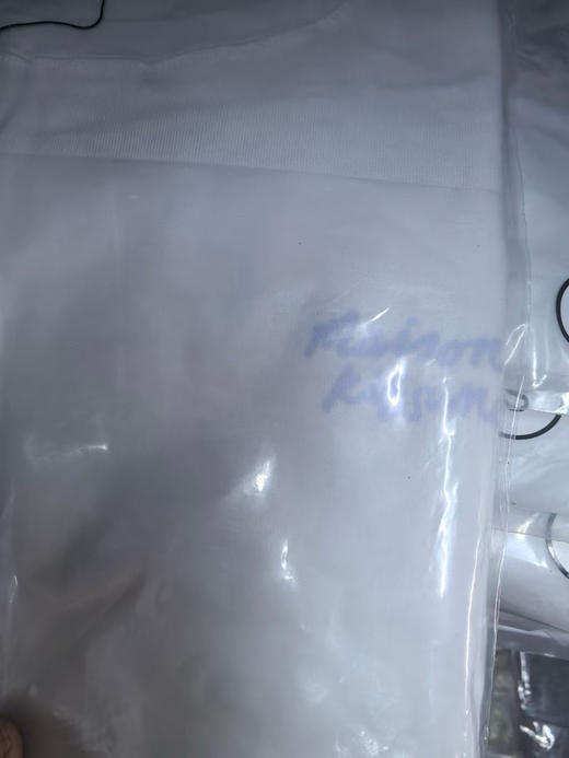 亏本清货，原单正品 Maison kitsune 法国潮牌情侣款长袖 学院风设计
S码 120斤内 
m码 150斤内
L码 170斤内 
XL码 200斤内 商品图12