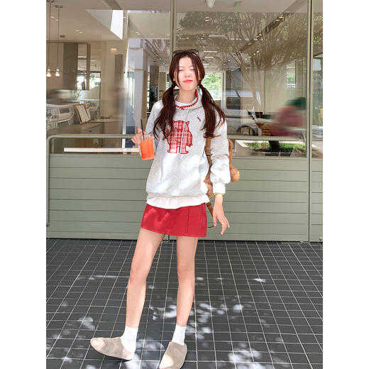 <曾小咸推荐>现货秒杀！微信超特价！贴布刺绣撞色连帽卫衣 日常179.99 立减100 秒杀79.99！ 商品图3