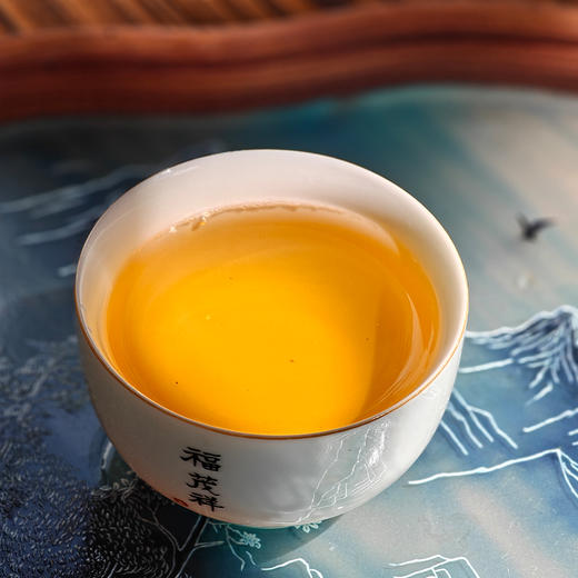 【收藏级老生茶】【7年陈曼松】高端封藏版，仅30饼！专为喜爱曼松年份茶茶友而制，2018年曼松头春茶357g/饼 商品图2