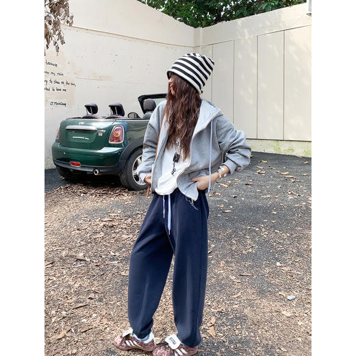 【169元任选2件】现货！休闲卫裤直筒束脚裤 商品图3