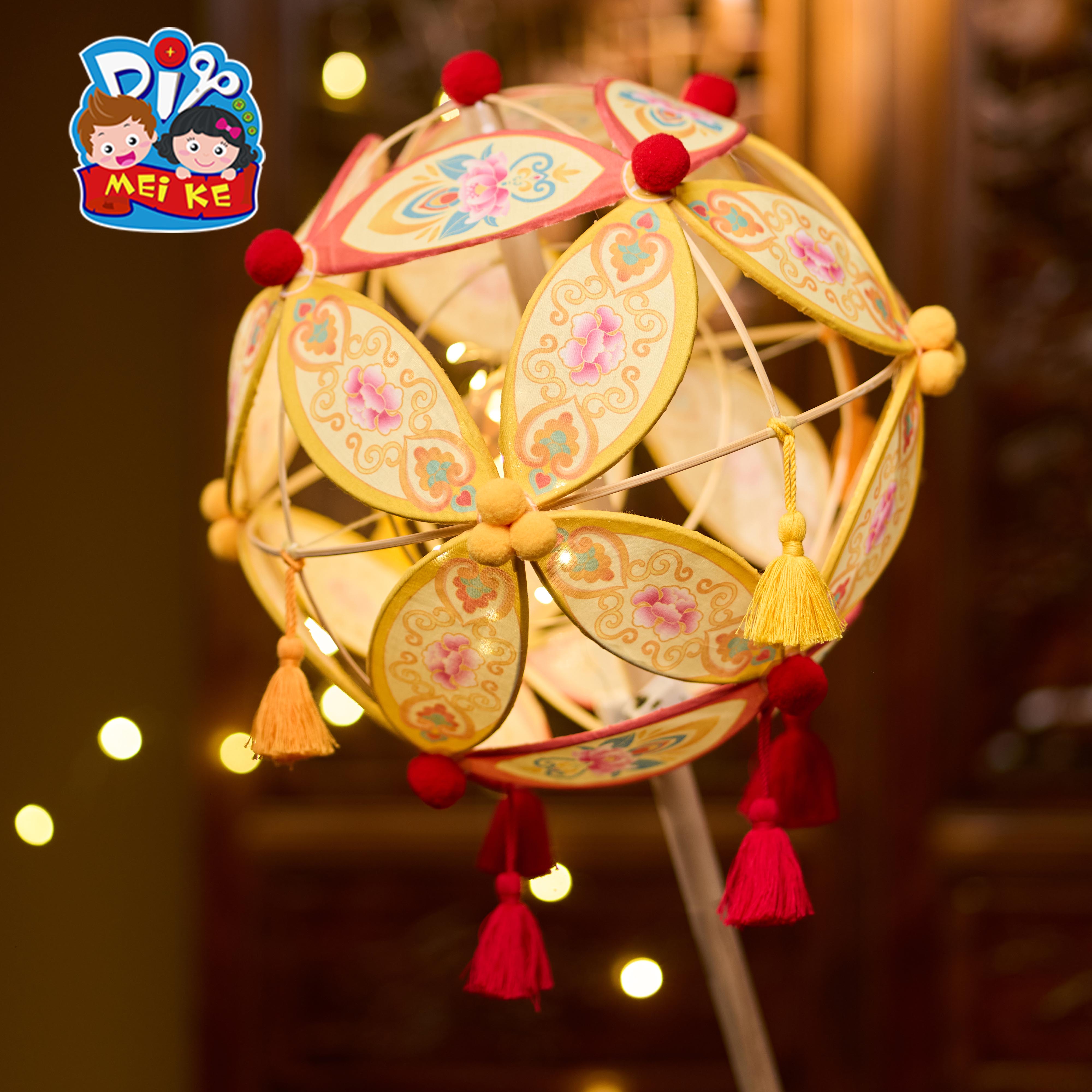 M6-251022 竹编绣球花灯