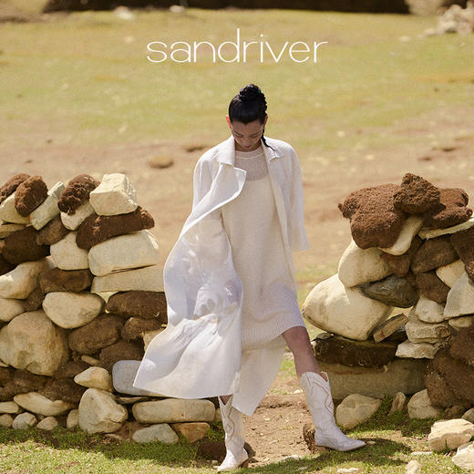 真丝羊绒相拼格桑花手工毛毡女大衣  SJF97W318N 商品图0