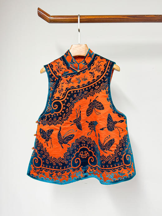 X252205漳绒马甲。 商品图2