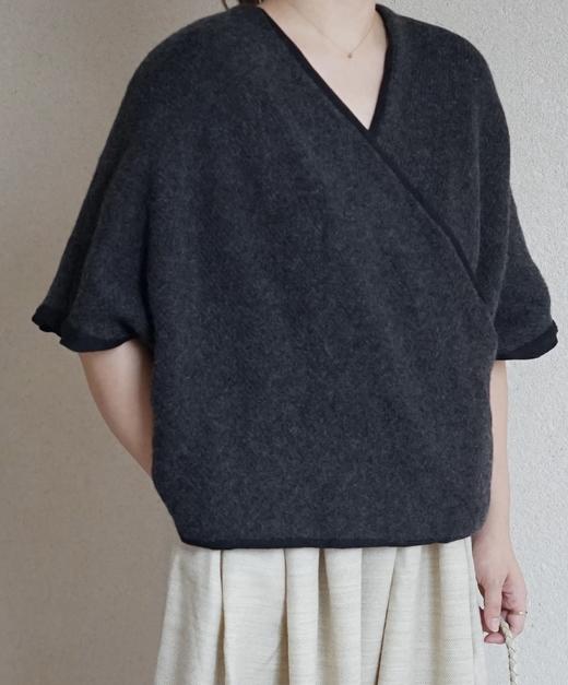 elsa esturgie炭黑落肩背心 商品图5